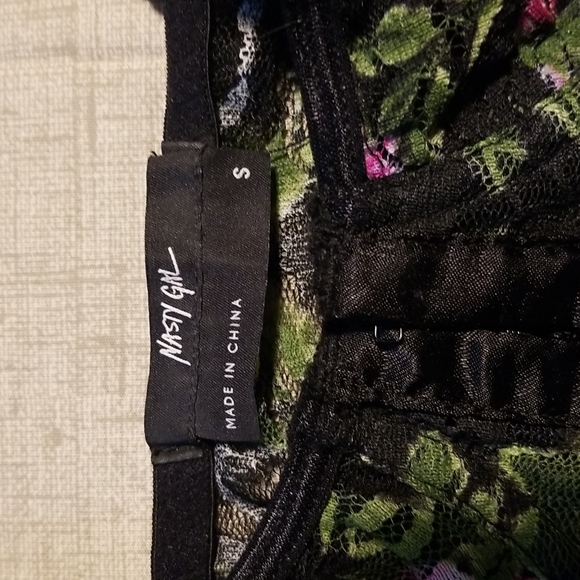 Bralette - Picture 3 of 9